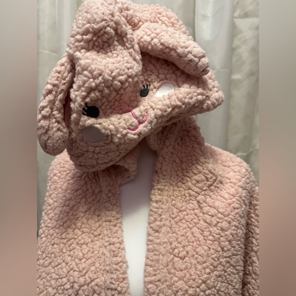 ‼️4/$20‼️ Silver Jeans Deranged Easter Bunny Blush Knit Bath Towel